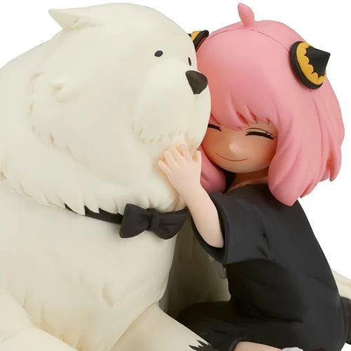 Spy x Family Anya Forger and Bond Forger Break Time Collection Statue